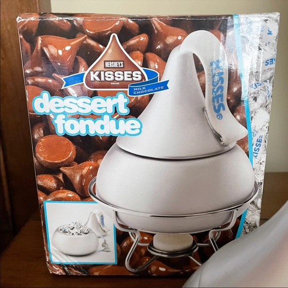 NWT Hershey's kisses silver toned fondue set. - Picture 4 of 6
